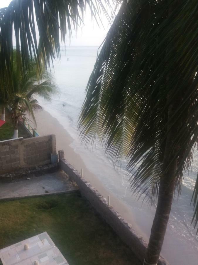 Cabanas Mister Mac Fresh Water Bay Esterno foto